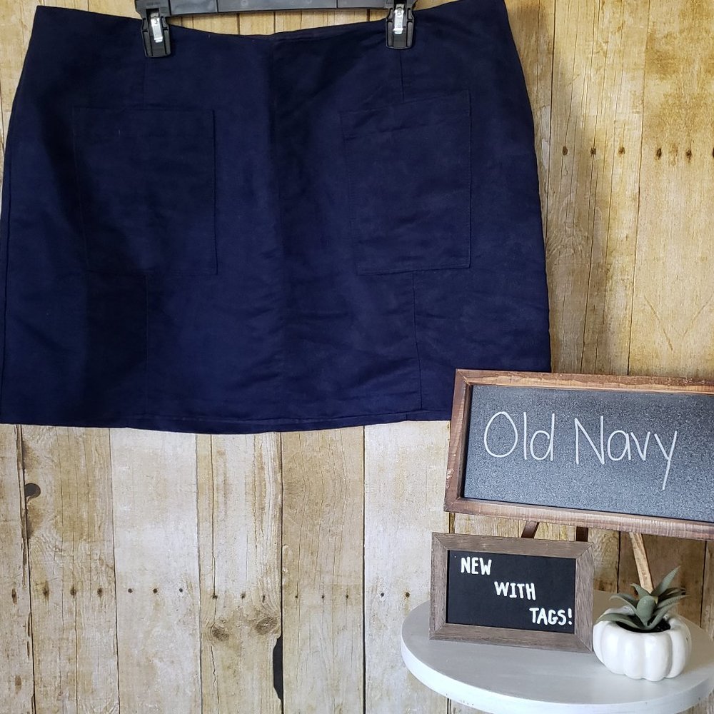 NWT + Old Navy + Suede Skirt
